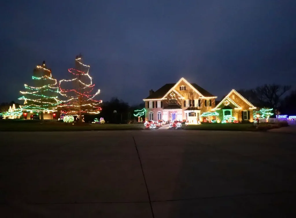 Element Turf & Outdoor Solutions - Christmas holiday lights installed at a home in Alton, IL.