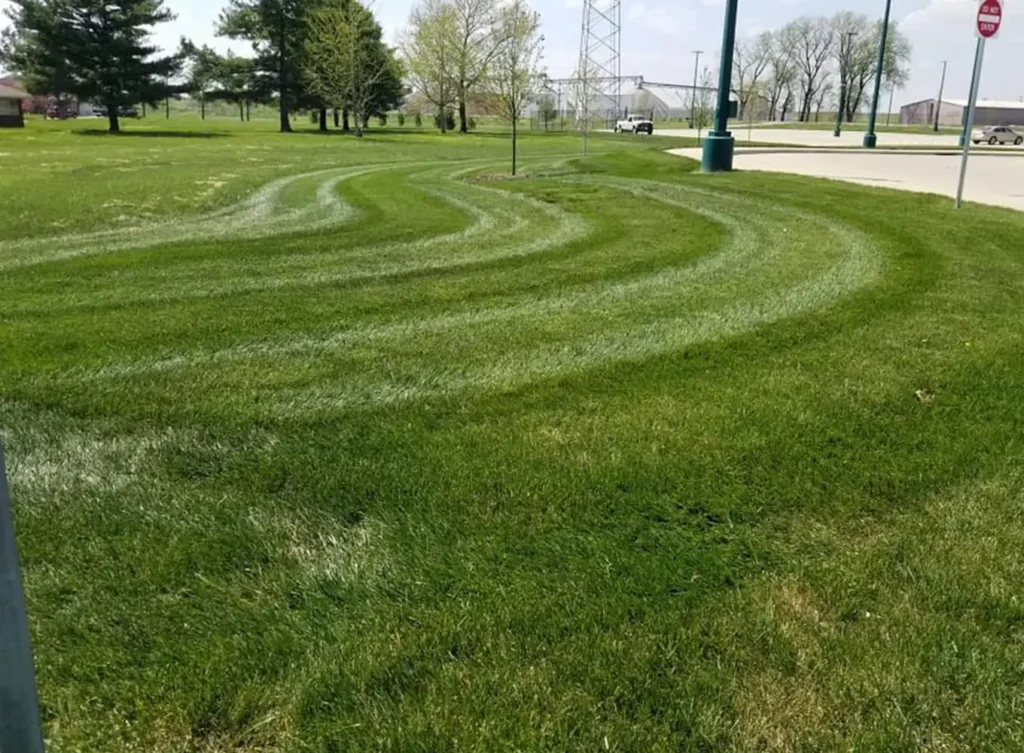 Element Turf & Outdoor Solutions - Lawn Mowing Service Near Edwardsville IL